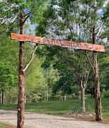 Clarksville Cabin | Stillwater's Cabin - WATERFRONT LOG HOME! HOT TUB!