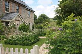 Blackford Bed & Breakfast | Orchardleigh B&B - £125/100 Per ROOM Per Night