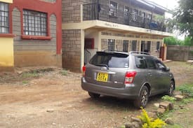 Nkubu Apartment | KAGAKI APPARTMENTS bed and breakfast