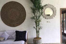 Babakan House | Villa Susita - Renovated Peaceful 2 bed Villa