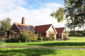 Stanton House | Large ground level room, ensuite disabled access