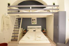 Belvaros - Lipotvaros Apartment | Hi5 Apartments 11 - Parliament