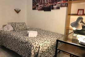 La Vila Olimpica del Poblenou Apartment | Rent Single Room Beach