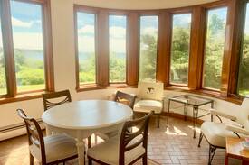 Katama House | ★Waterfront Cottage in Katama★PRIVATE Beach ★