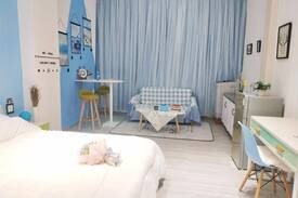 Dongguan City Center Apartment | 蔚蓝天空