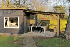 Ostgroßefehn Villa | Blokhut in landelijke stijl midden in de natuur