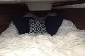 Sailboat Bend Boat Rental | 36'sailboat with 20' to take you to restaurants