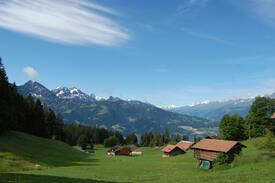 Bangerten Apartment | Apartments the sun terrace of the Bernese Oberland