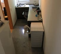 Holthausen Apartment | 1 Zimmer Wohnung, ruhige Gegend, Bus/Bahn/Läden