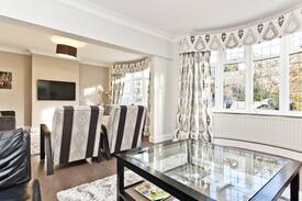 Sandbanks House | 'Broad Reach' - house on Sandbanks near beach