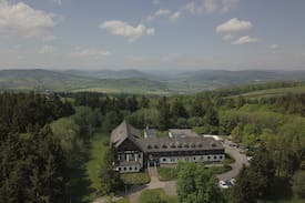 Oberweissenbrunn Hotel | Berghotel Eisenacher Haus
