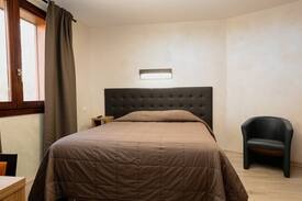 Ornex Hotel | HOTEL ORNEX CHAMBRE UNE PERSONNE
