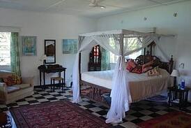 Shanzu Villa | Idyllic beach front house Mombasa