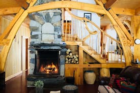 Orleans Cabin | Dreamcatcher -Fairytale Cabin near Lake Willoughby