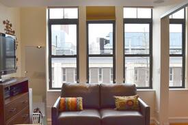 Upper West Side Apartment | 1 BR Contemporary Luxury Apartment w W/D in UWS
