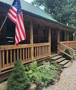 Coshocton Cabin | Roscoe Hillside Cabins-Buffalo Cabin