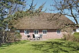 Buntje-Ballum House | Holiday cottage with 4 bedrooms on 120m² in Bredebro