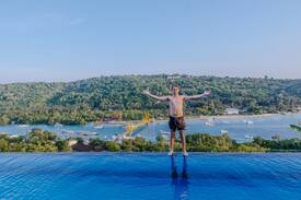 Mushroom Bay Cabin | "Bukit Ancak lembongan Villa" sunrise view