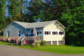 Goshen Cabin | Lovely Lakefront Cottage #20