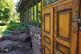 New Hope House | Secluded Garden Guest House at Paxson Hill Farm