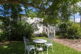 Eumundi House | Close to Eumundi Markets & Noosa, breakfast & pool