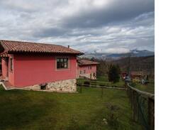 Romillo Cabin | La Quintana de Romillo. Apartamento El Sueve