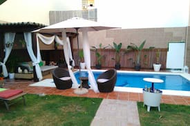 Fuengirola City Centre Villa | VILLA GARDEN-POOL-BEACH CENTER SHOPPING RESTURANT