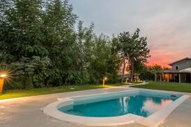 Quartiere Valle Savio Villa | Villa Senni a Cesena con piscina , ampio giardino