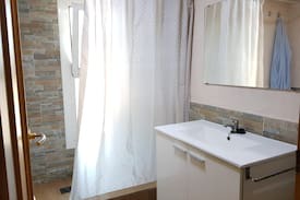 La Malva-rosa Apartment | Hab doble en moderno apartamento, playa Malvarrosa