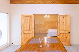 Ashland Cabin | Oak Street Cottages - Studio