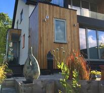 Shaldon House | Artist's contemporary home with stunning view
