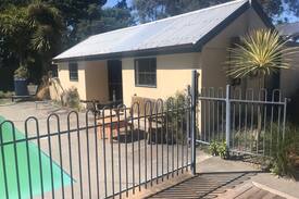 Darfield House | Private Darfield accommodation