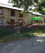 Oldwalls Cabin | The Stable at Mount Pleasant. Llanrhidian SA31EH