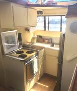 Parole Boat Rental | Houseboat with Roof Deck!