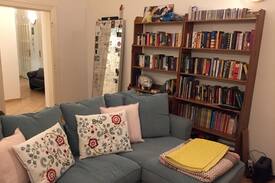 Penzing Apartment | Cozy Place near Schönbrunn Palace