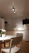 Crows Nest House | Rose Cottage - Pet Friendly - Professionally run