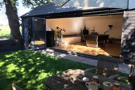 Tunstead House | Crossing Retreat