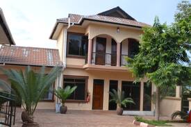 Kigoma Bed & Breakfast | Imperial Hotel Kigoma, Tanzania.