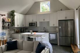 Holly House | Harmony Cottage
