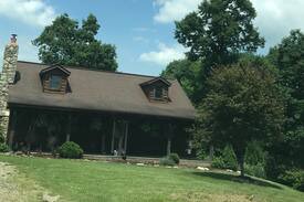New Concord Cabin | Cozy country cottage