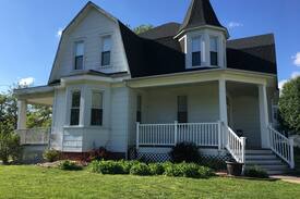 New Baden House | Quaint/charming older home with small town feel