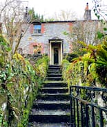 Sandside Cabin | Rock Cottage, a bijou woodland retreat in AONB