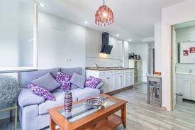 Los Naranjos Apartment | Apartamento encantador y soleado (parking gratis)