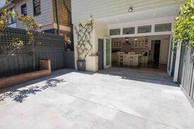 Bondi Junction House | Holiday Hotspot near both Bondi Beach and Junction