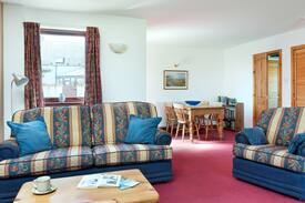 Avoch House | Red Kite Cottage