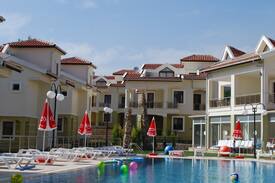 Akbuk Villa | AKBÜK COUNTRY VİLLAS -EŞYALI TRİPLEX VİLLALAR