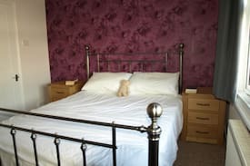 Hythe House | Heron Cottage, Hythe, close to beach, sleeps 4