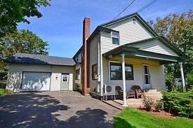 Parrsboro House | 4 Bedroom Family Home! Close to Beaches and Fun!!