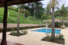 Jamundi Cabin | Finca la Isabella para 20 personas Jamundi -Robles