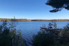 Holcombe House | The Glass House on Lake Holcombe